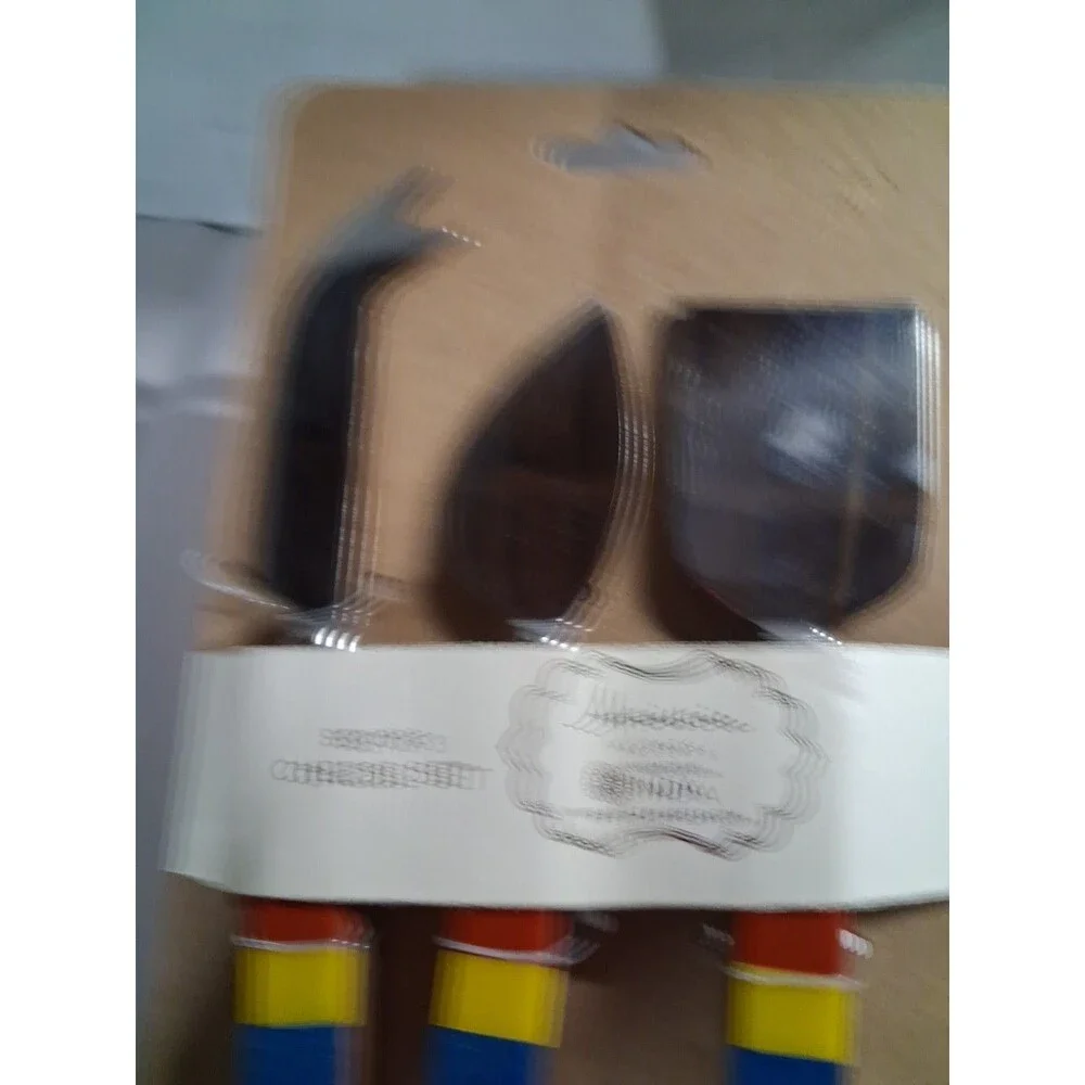 New Artistic Accents Cheese Knives Set of 3 Handcrafted In India Rainbow - Picture 3 of 4